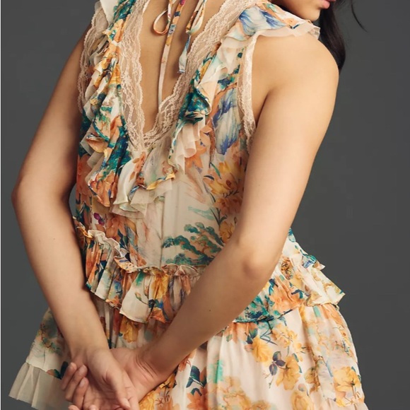 Vibrant Floral Ruffle top - Picture 2 of 7